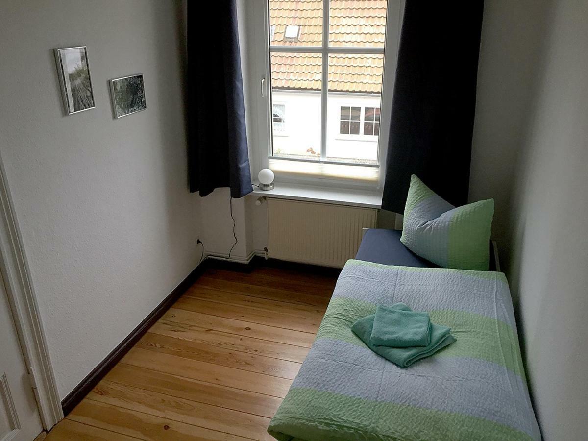Ferienwohnung Marta Altefähr Exteriör bild